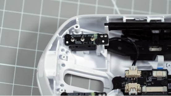 温润如玉暗藏杀招： 3950头号种子雷柏VT1双高速系列游戏鼠标评测(图13)